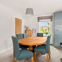 9. 201014-083 Dining table.jpg