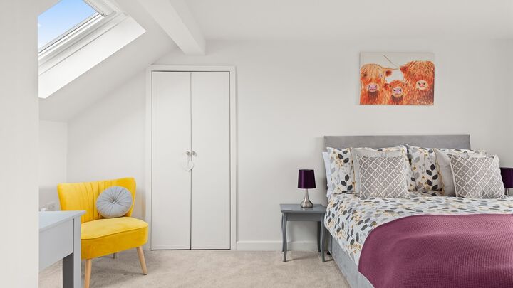 15. 201014-113 Top bedroom size.jpg