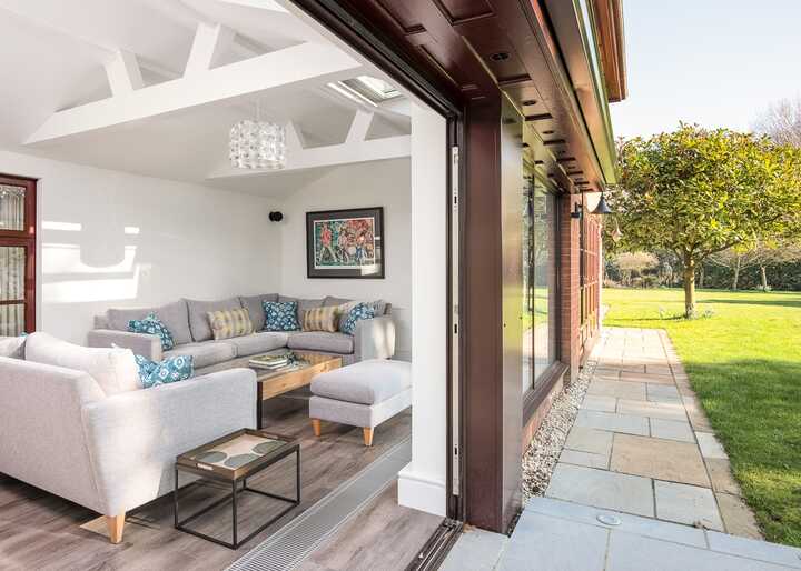 Garden Room in Pinkneys Green