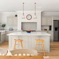 4. 201009-374 Kitchen one point.jpg