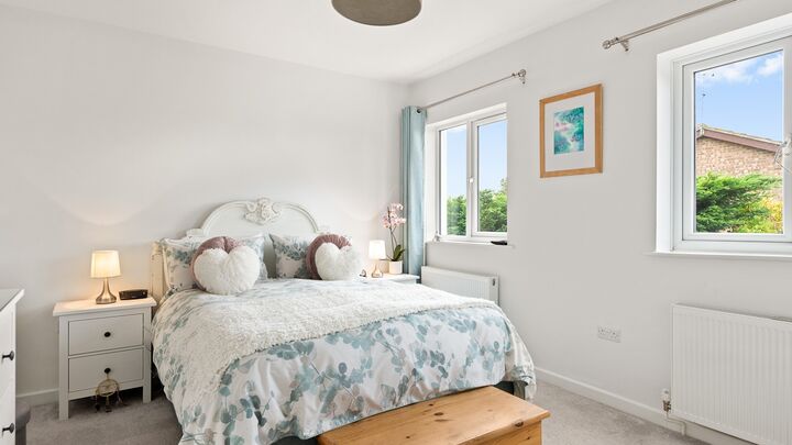 12. 201014-100 Bedroom 1.jpg