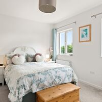 12. 201014-100 Bedroom 1.jpg