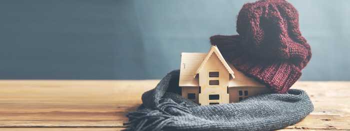Model house with a wool hat and scarf