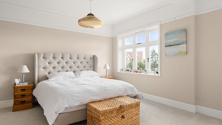 9b. 201009-388 Bedroom 1.jpg