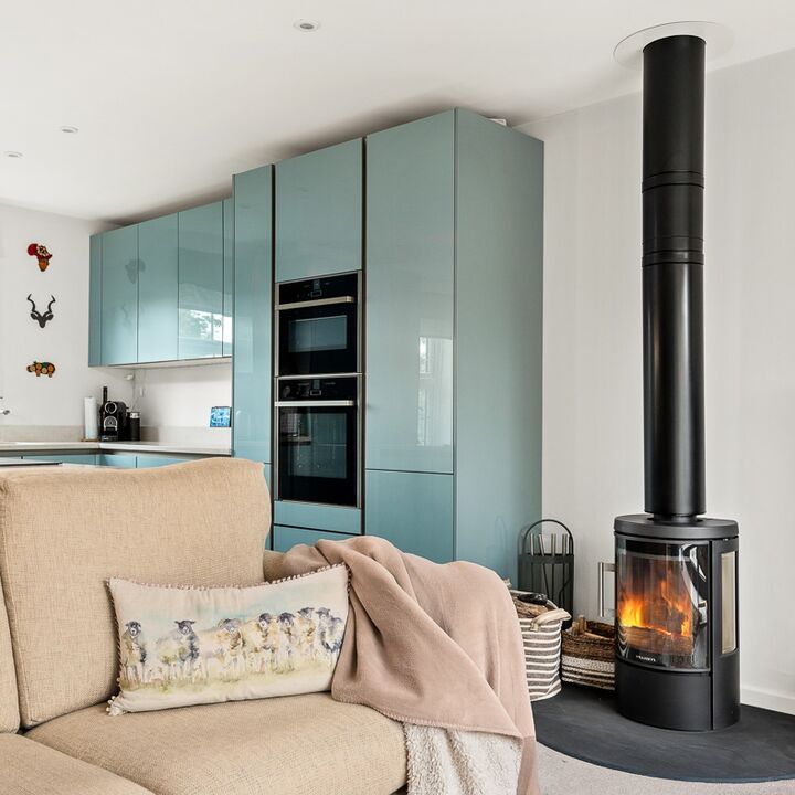 10. 201014-087 Cosy Corner.jpg