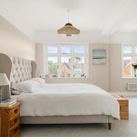 10b. 201009-392 Bedroom 1.jpg