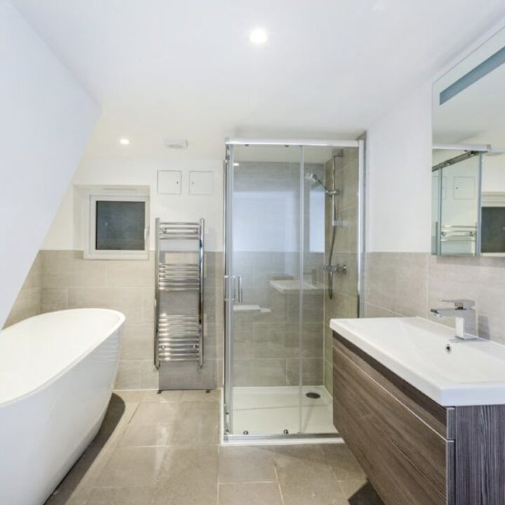 Screenshot 2019-04-23 11.56.15.png