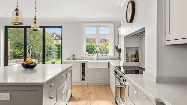 Victorian Detached home in All Saints Area in Maidenhead 